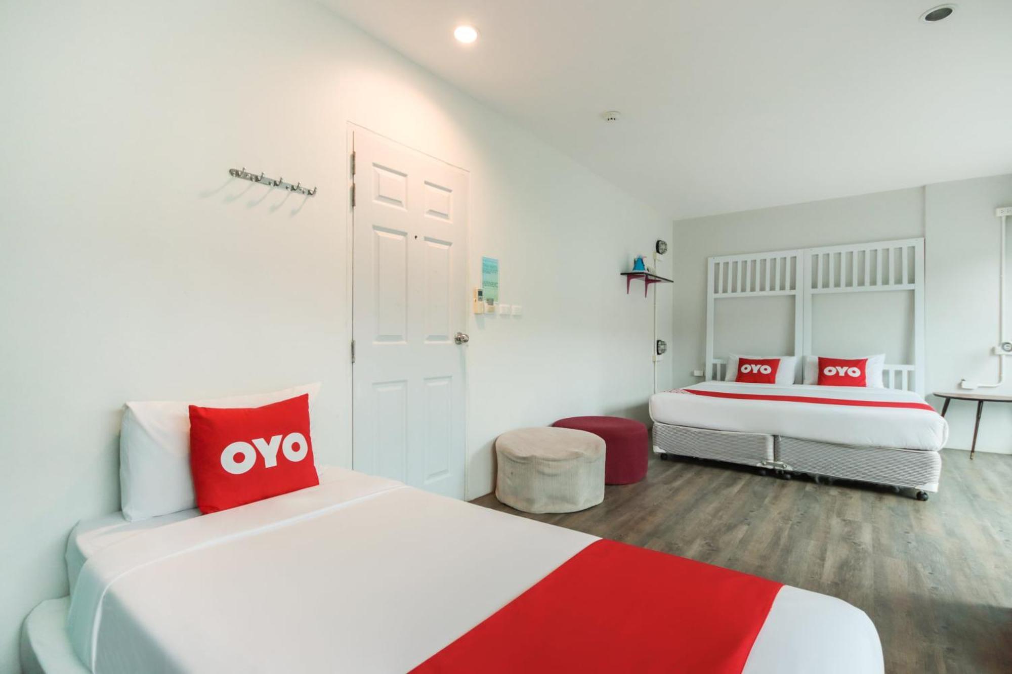 Oyo 1074 Fin Hostel Ката-Бич Экстерьер фото
