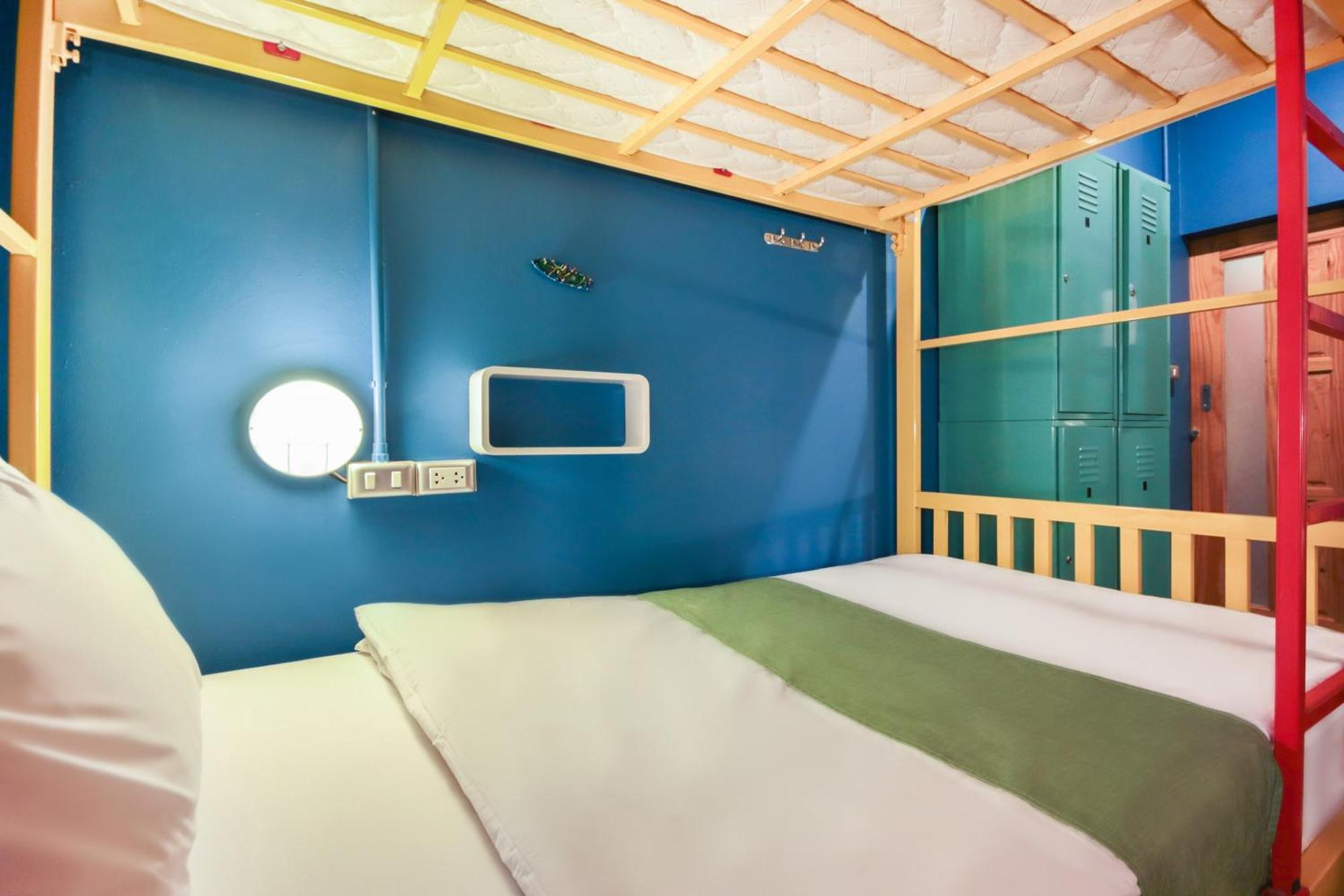 Oyo 1074 Fin Hostel Ката-Бич Экстерьер фото