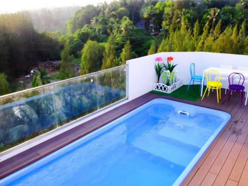 Oyo 1074 Fin Hostel Ката-Бич Экстерьер фото